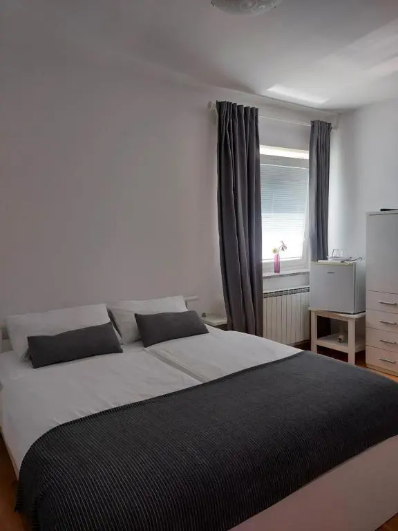 Guesthouse Pri Mihelovih - Chambres