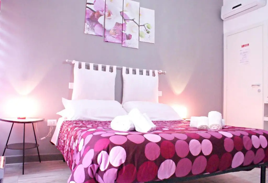 Like Family House - Chambres