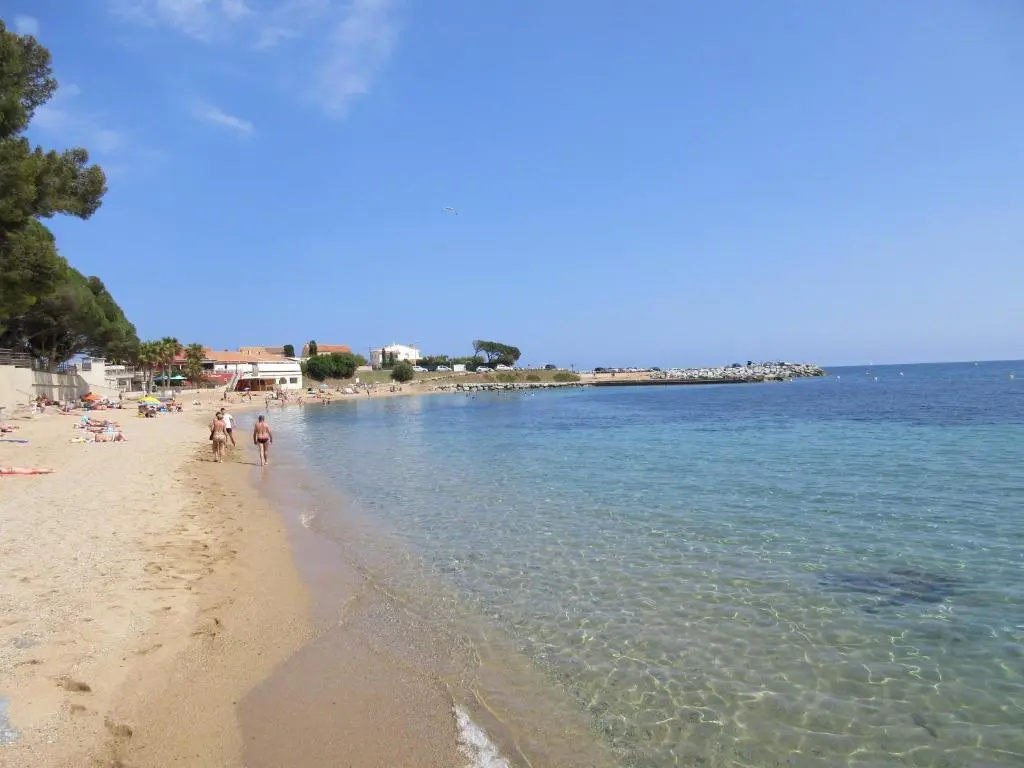 Beach & Waterfront