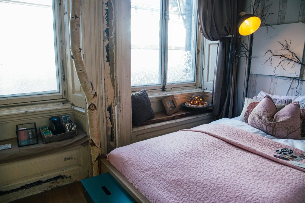Standard Double room (full double bed)