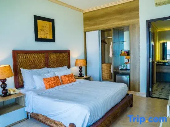 Lotus Muine Resort & Spa