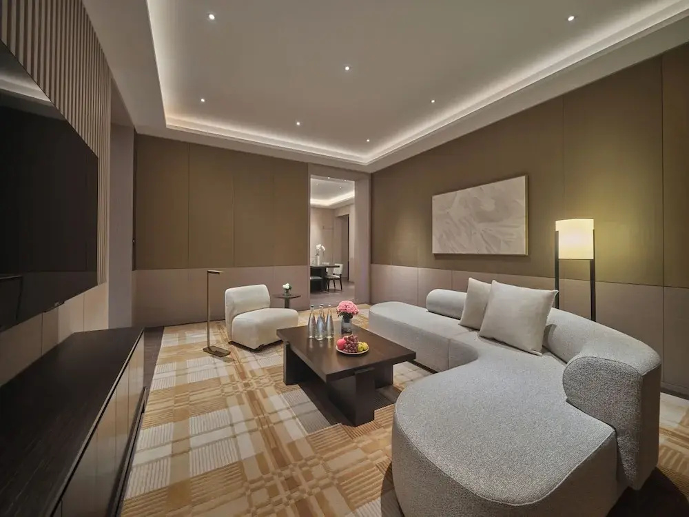 Deluxe Quadruple Suite