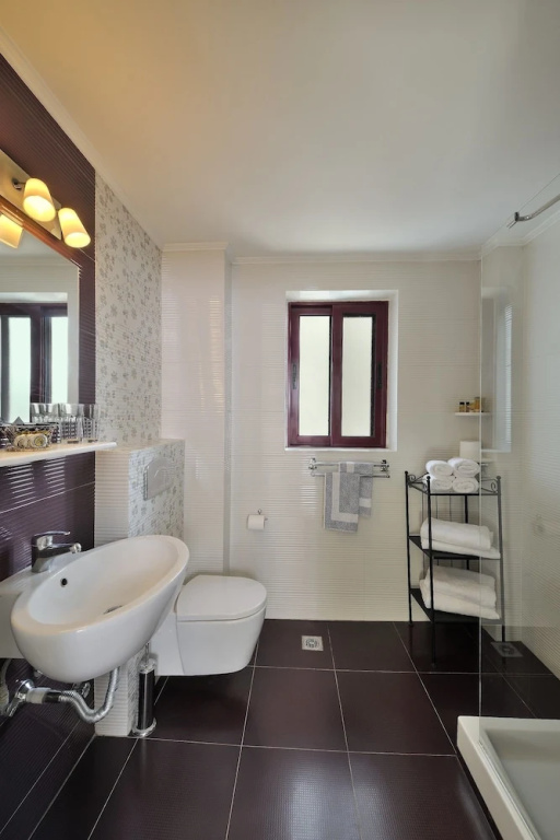 Standard Quadruple room with balcony