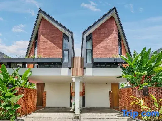 Damita Villa Brand New Modern 2BR Private Pool in Ubud -A Luxury Private Villa By Balinest Villas