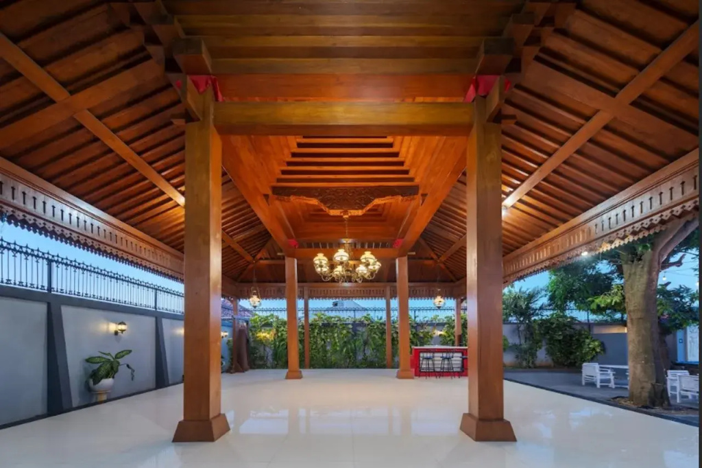 Aston Inn Rembang - Général