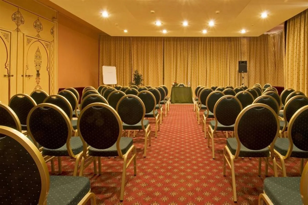 Hotel photo 11