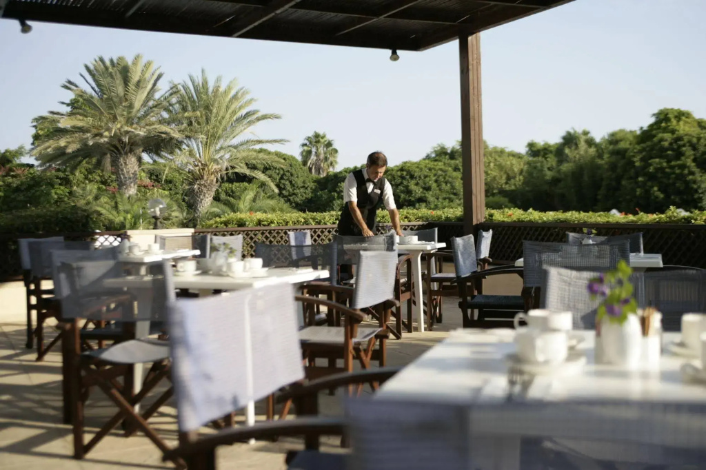 Avanti Hotel - Général