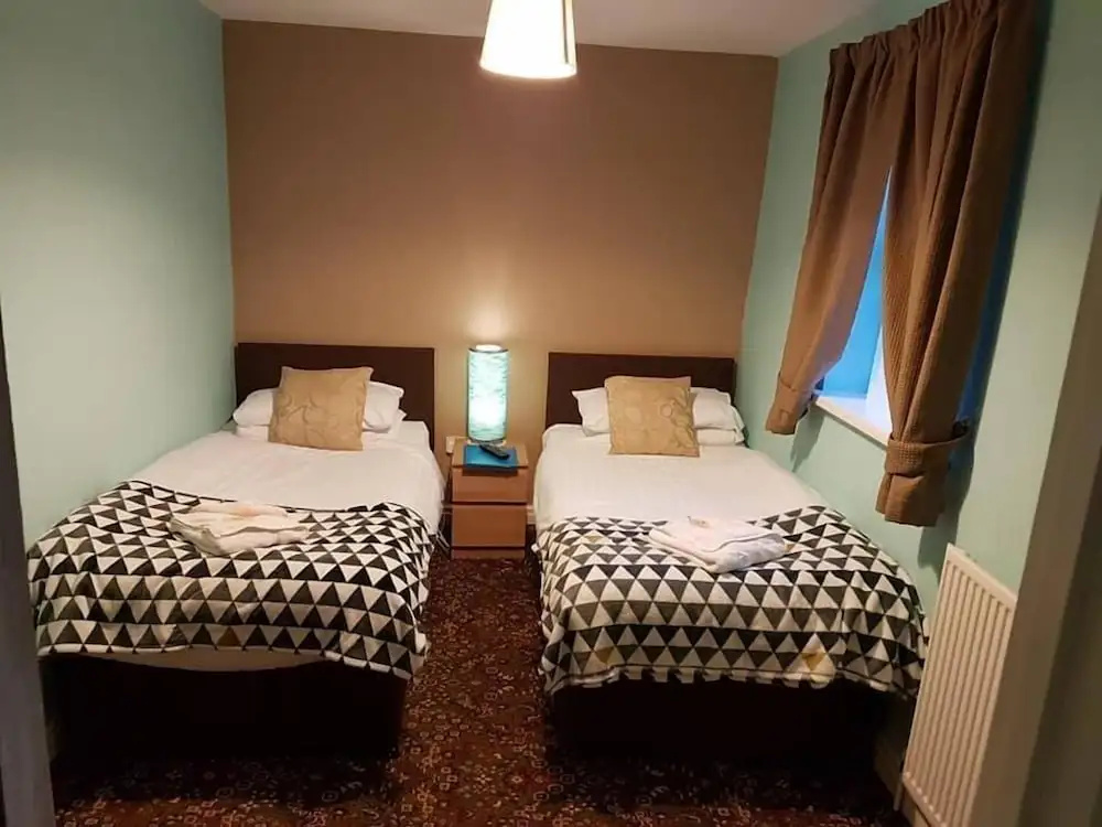 Standard Double room (twin beds)