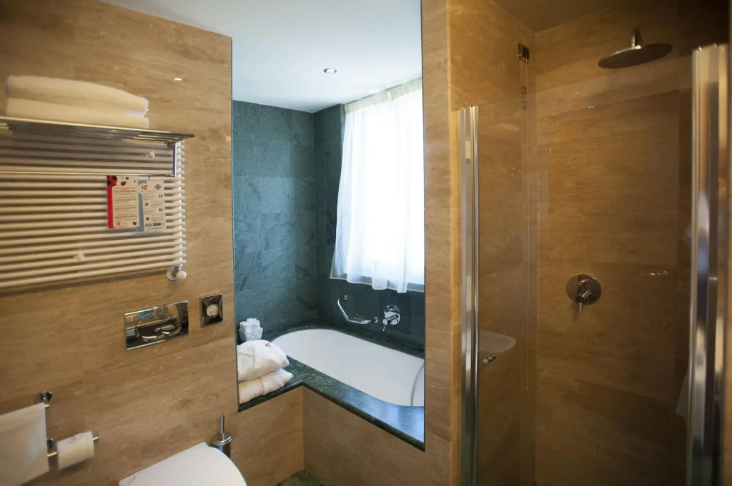 Hotel photo 10