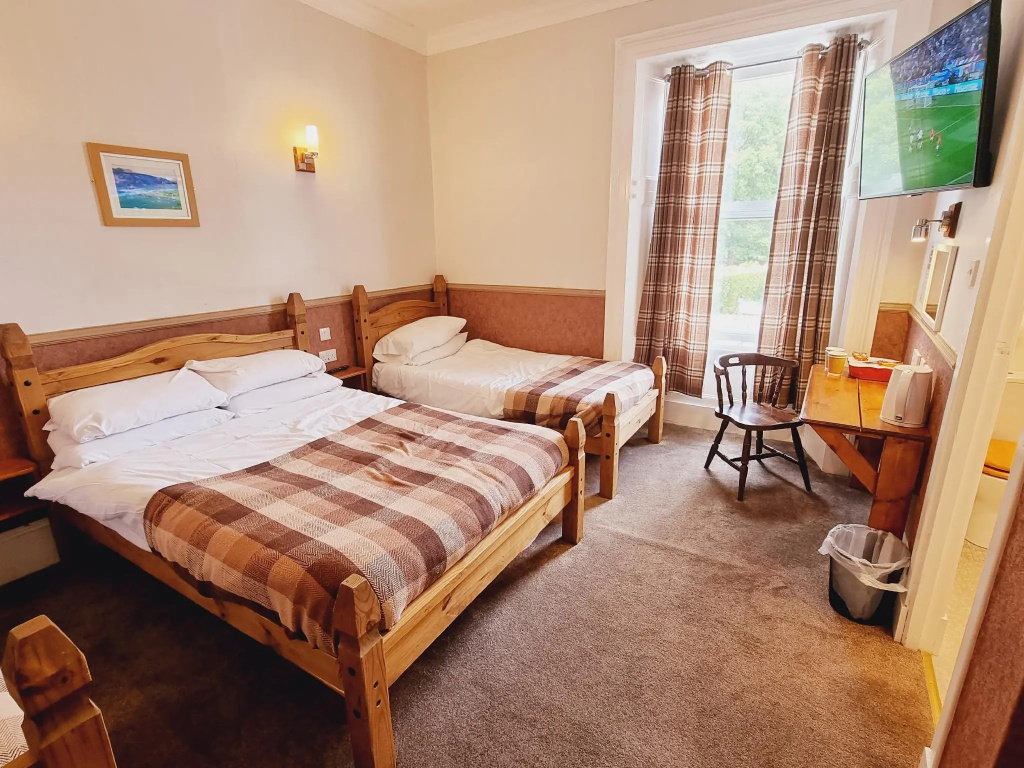 Standard Quadruple room