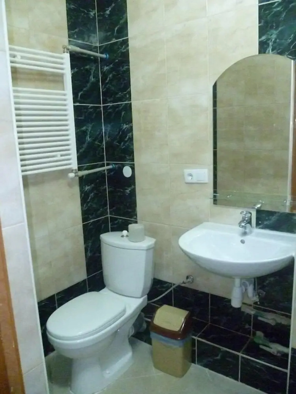 Economy room