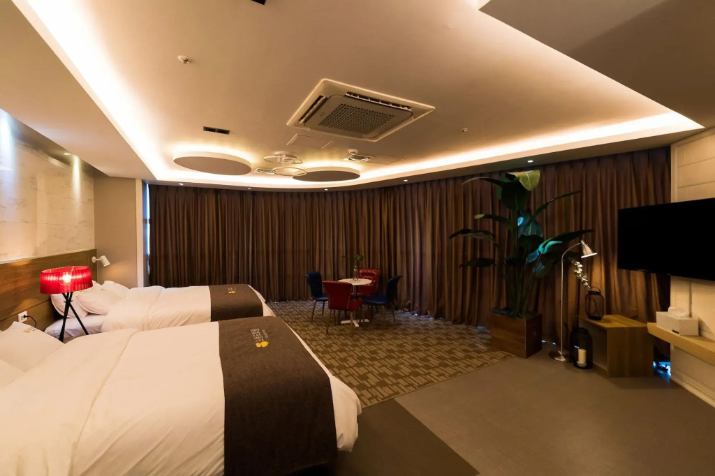 Hotel photo 13