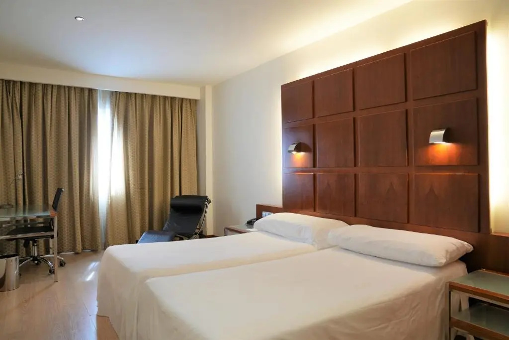 Port Azafata Valencia Hotel - Chambres