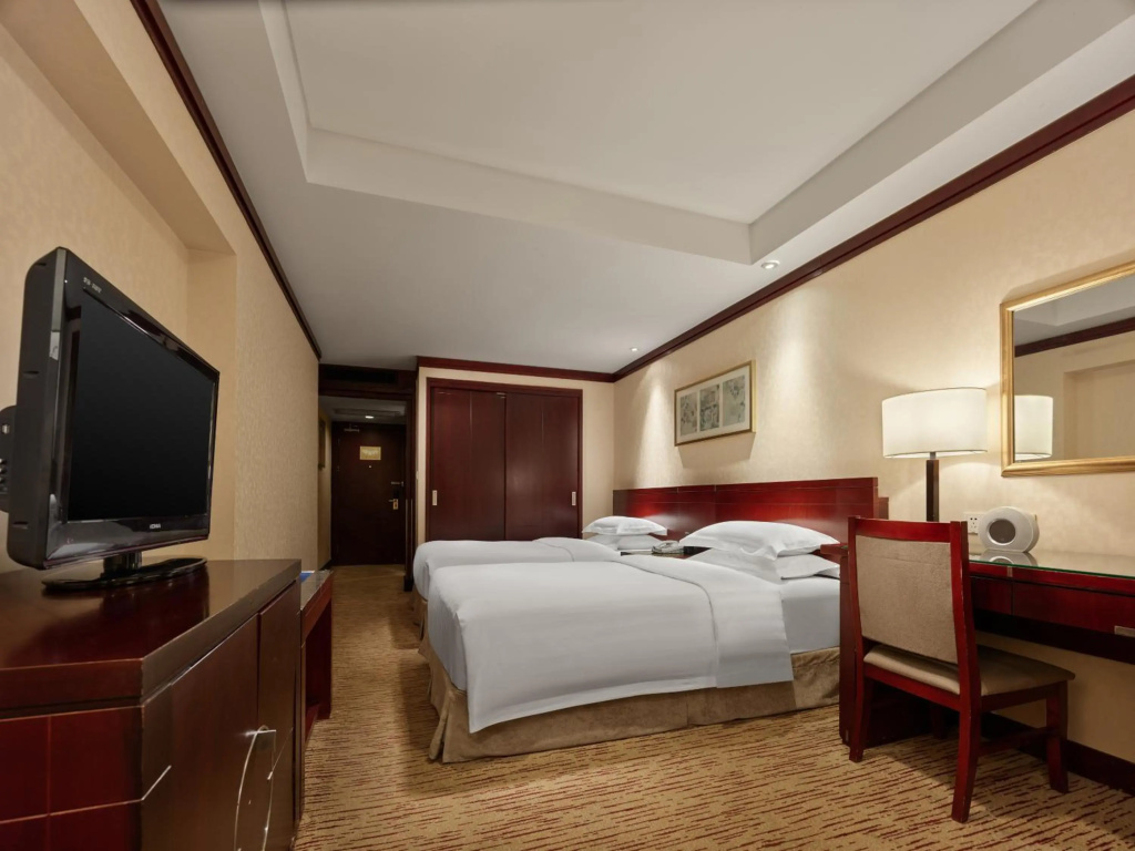 Отель Poly Plaza Hotel в Пекине