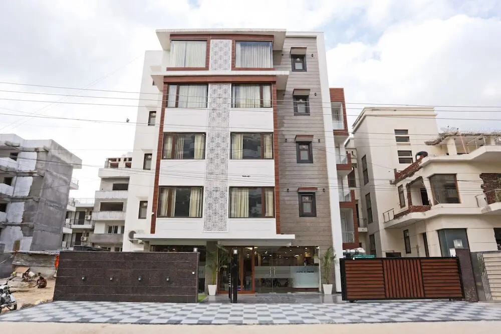Hotel Golf Inn Golf Course Road