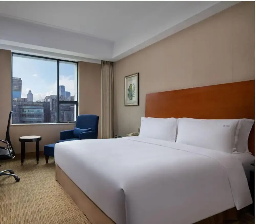 尊爵雙人房，配有大床