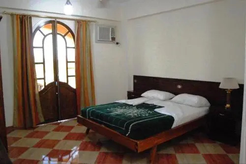 Leyla Apartments