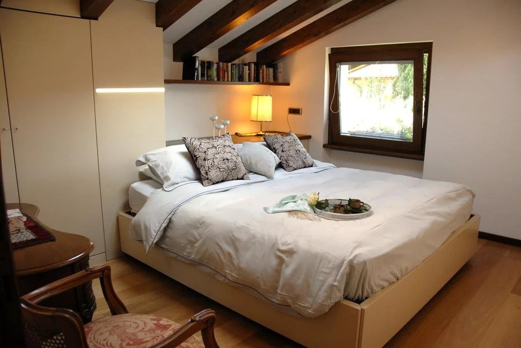 image url