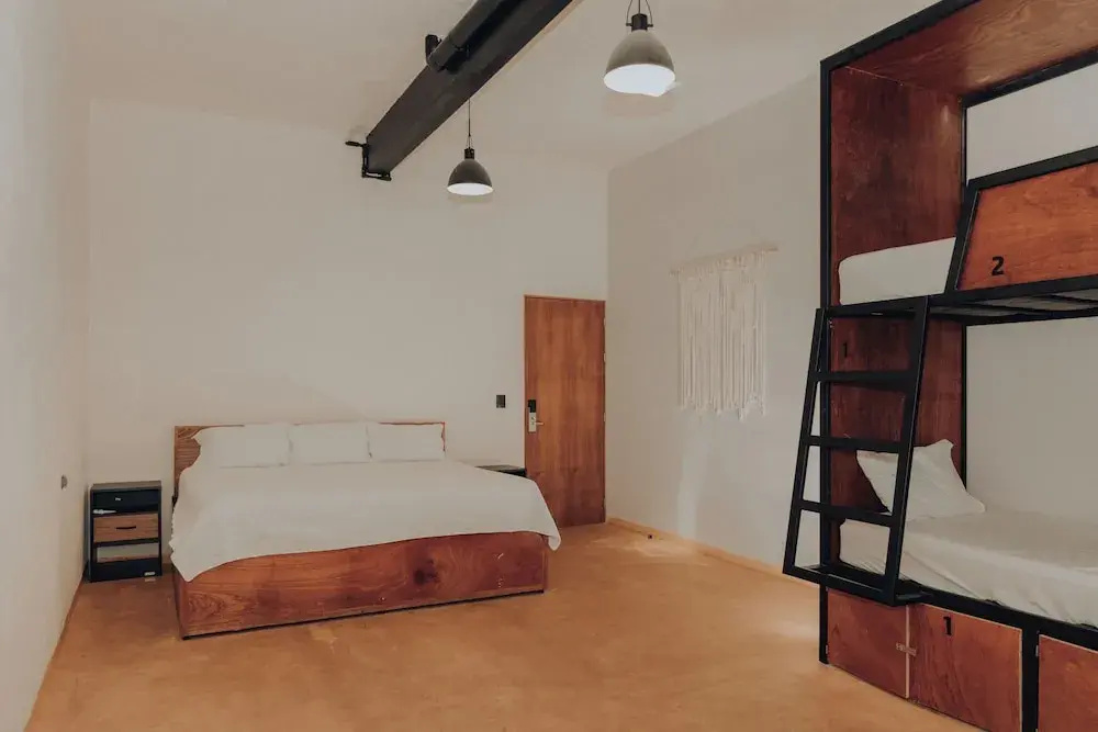 Comfort room