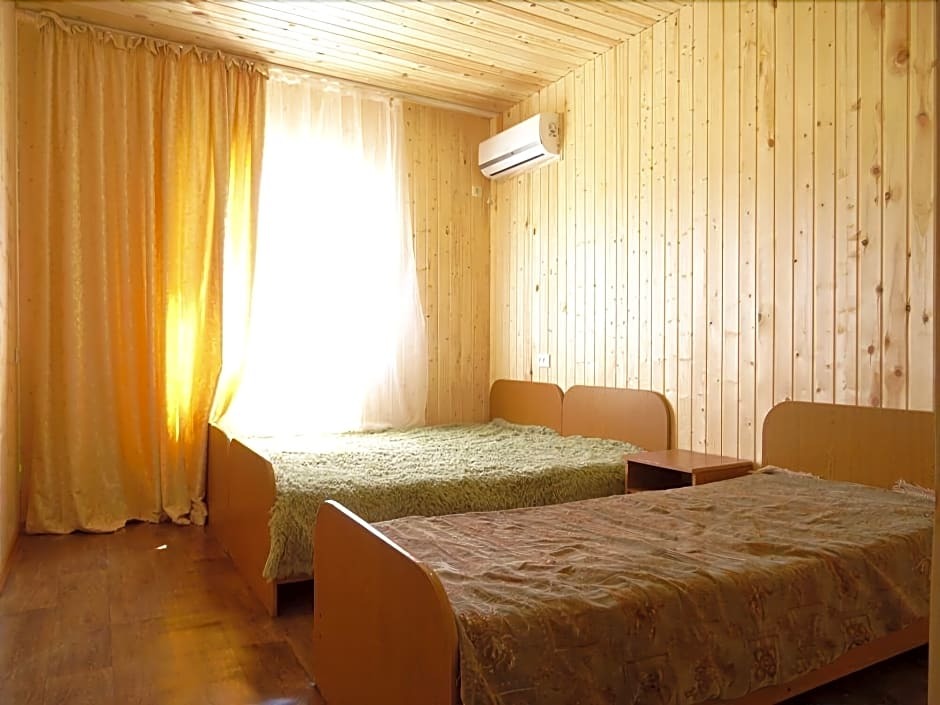 Гостевой дом ласточка. Гостевой дом ласточка дагестан. Коктебель крым ласточка гостевой дом. Курортная 2а. Гостевой дом ласточка байкал.