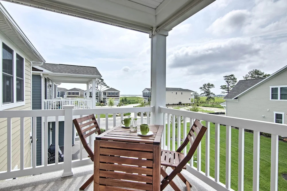 3 Mi to Fenwick Island Beach: Luxe Bungalow