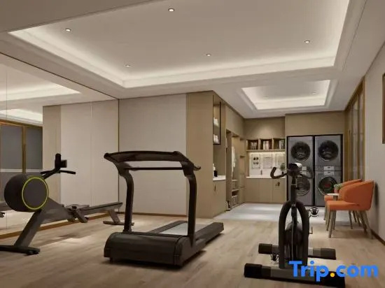 Vienna Hotel (Chongqing Nanping Pedestrian Street Gongmao Metro Station Branch) in Chongqing