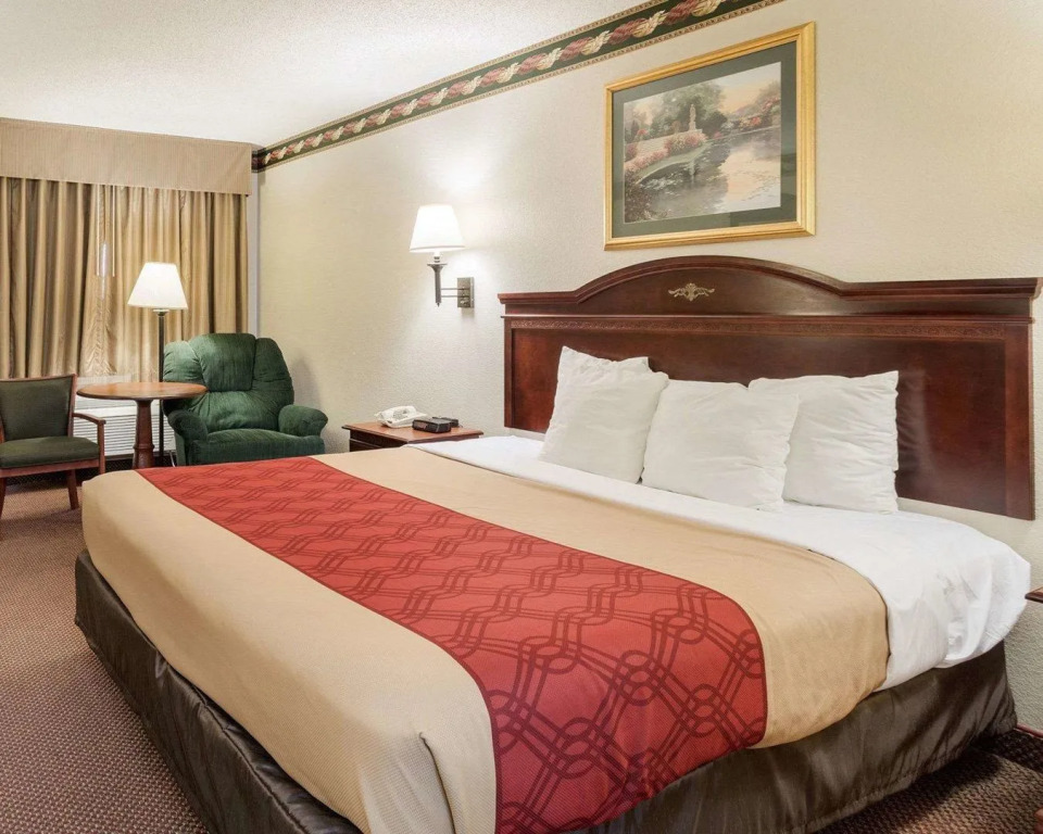 Econo Lodge Grenada - фото 6