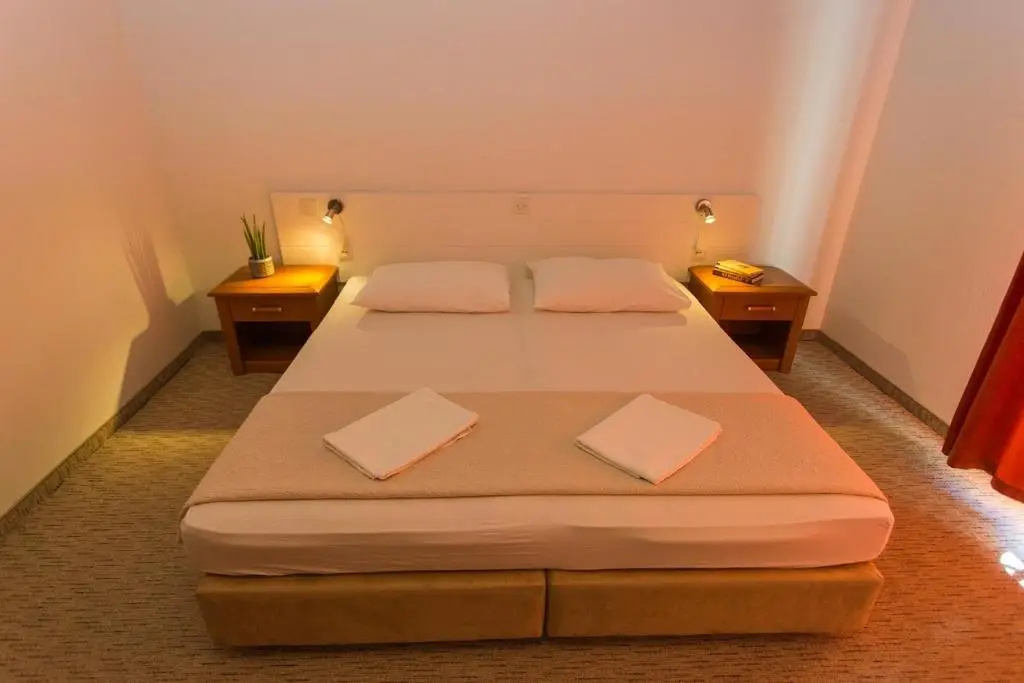 Apartmani Ana - Chambres