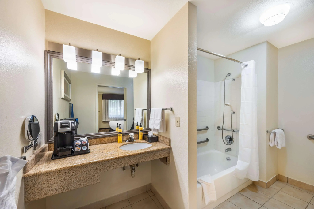 Best Western Plus Orchid Hotel & Suites - Général