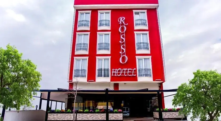 Rosso Hotel