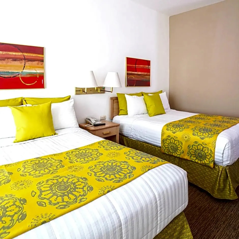 Double room (full double bed)