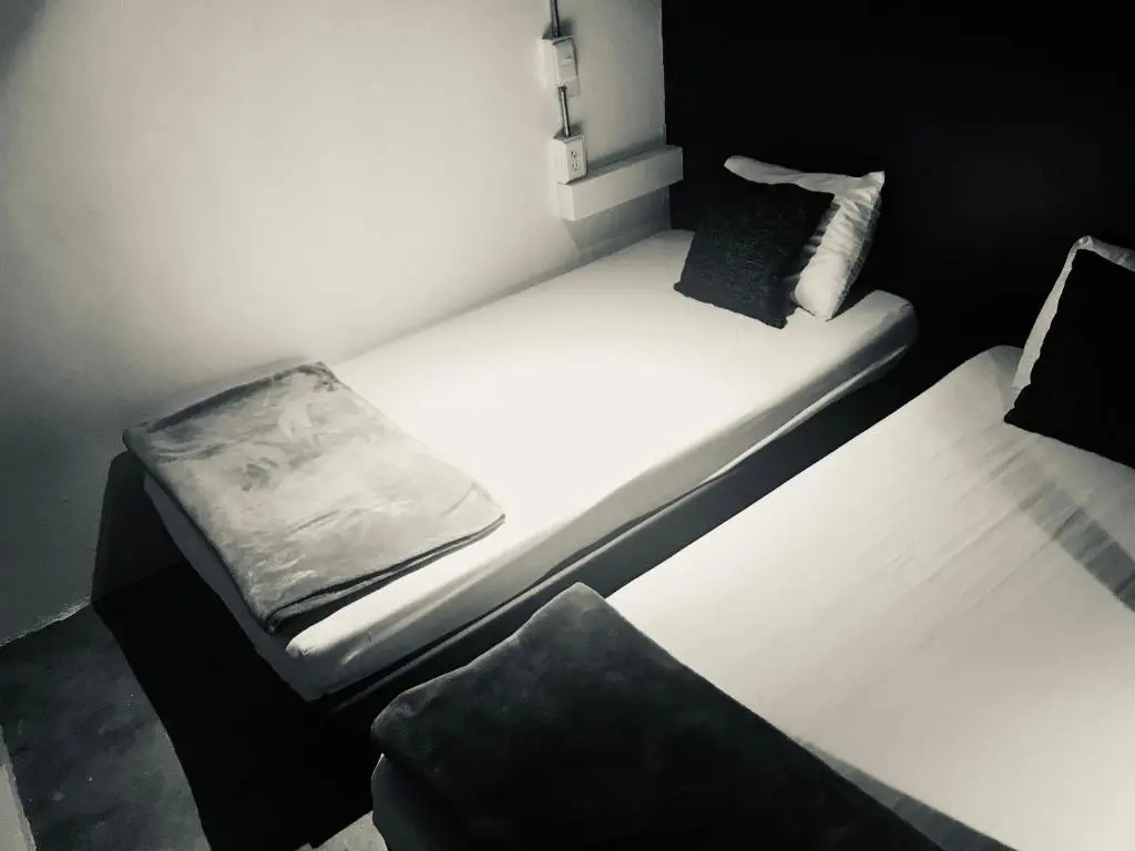 Economy room