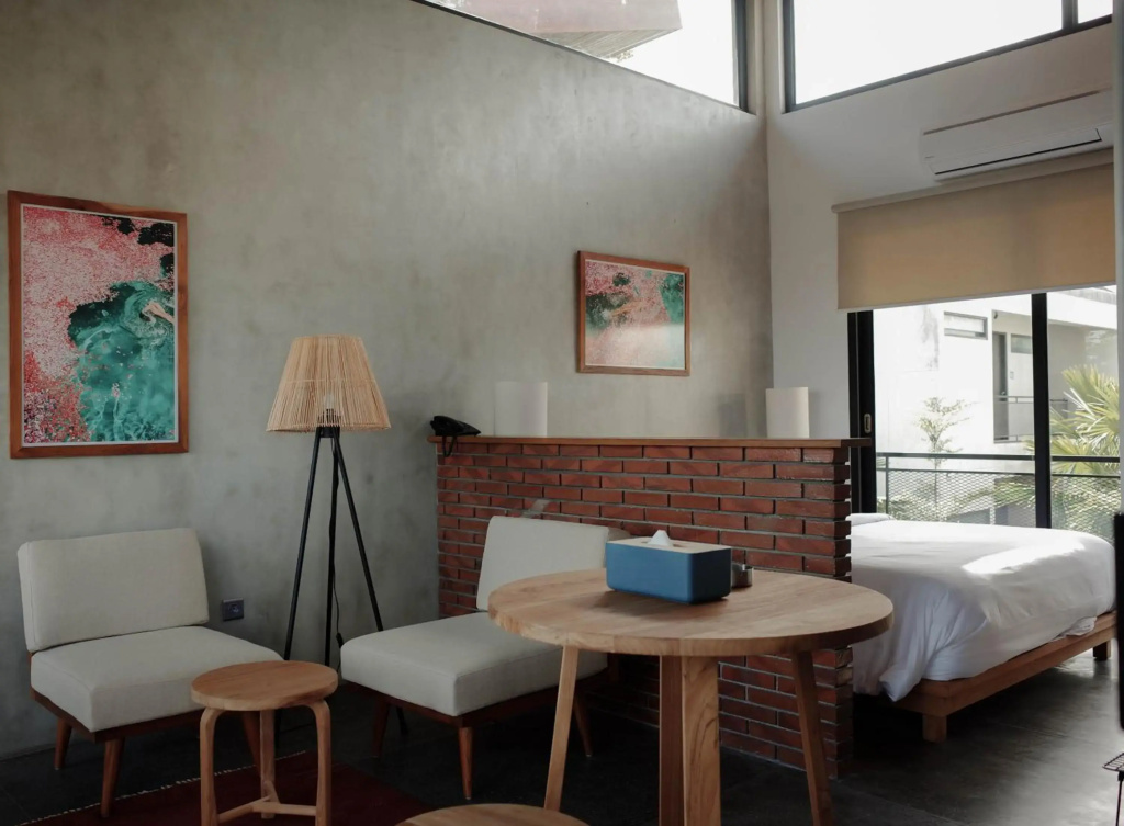 Tloft & Co Living