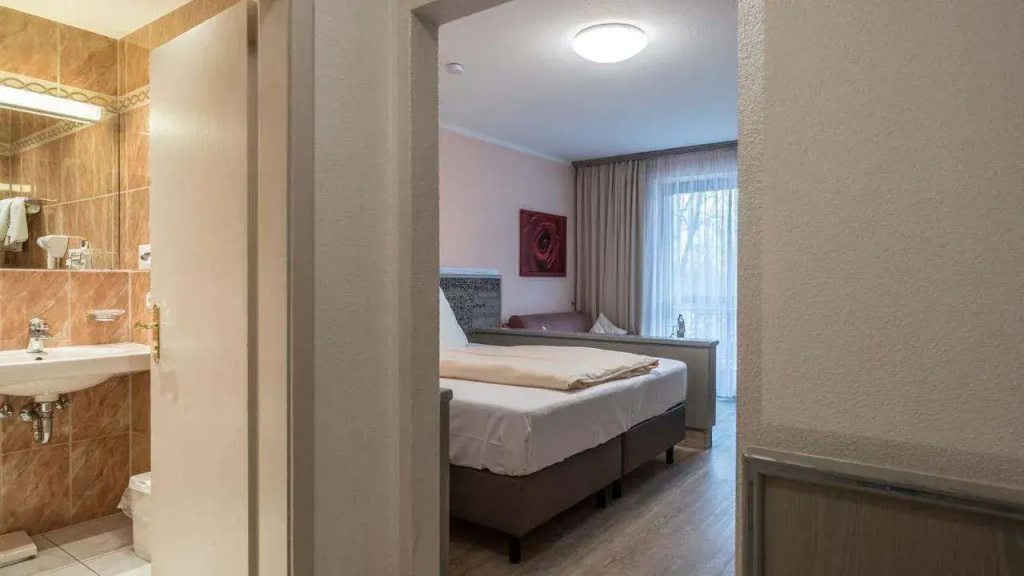 Hotel photo 8