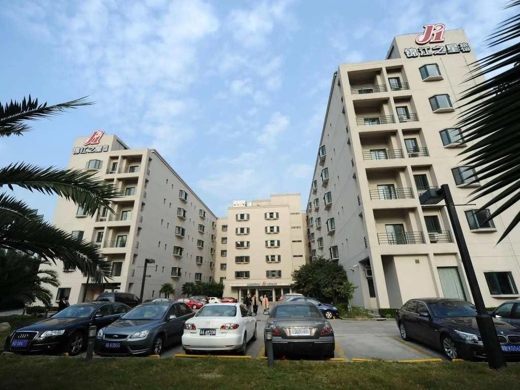 Jinjiang Inn (Huamu,Shanghai)