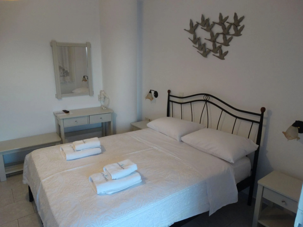 Economy Double room with sea view (full double bed)
