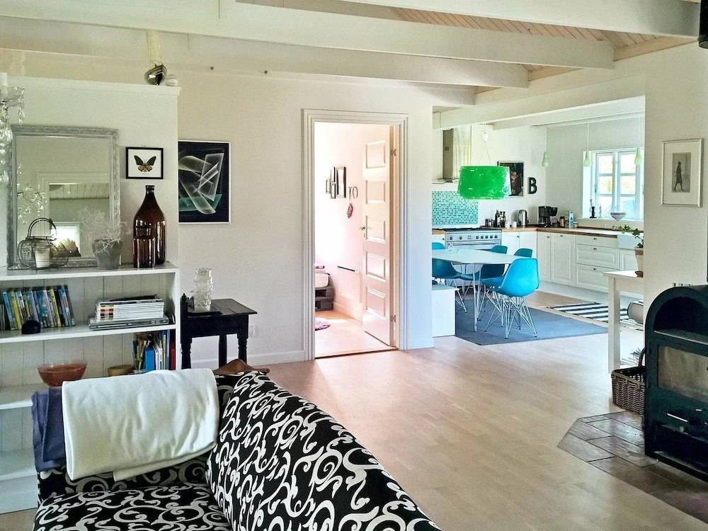 Charming Holiday Home in Dannemare With Whirlpool - фото 2