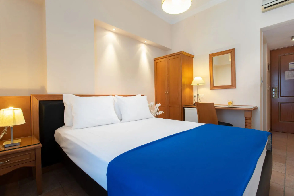 Pantheon City Hotel - Chambres