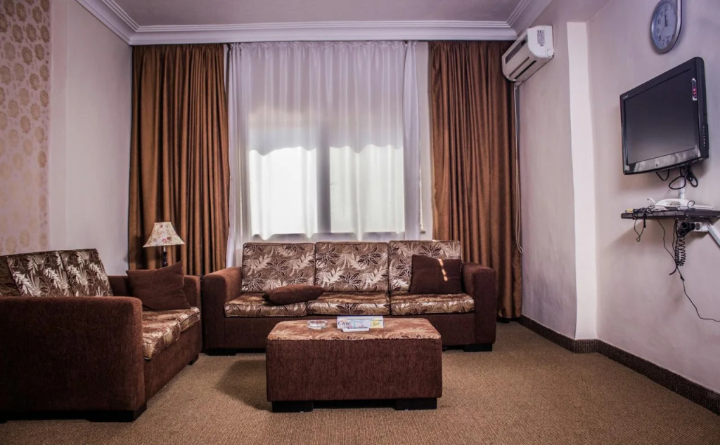 Golden key hotel - Général