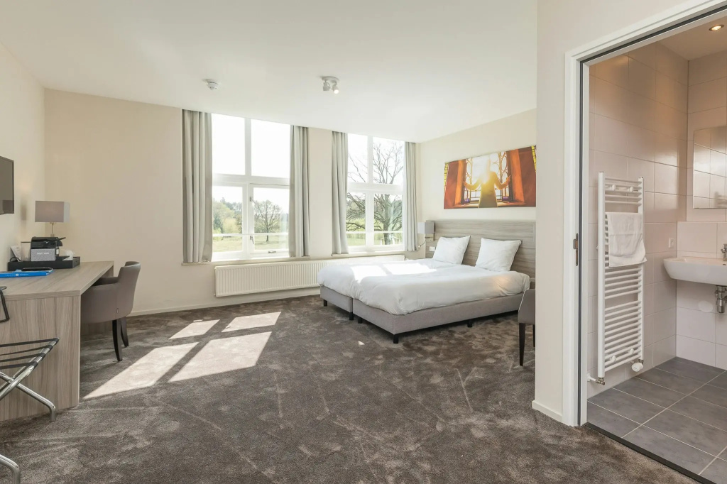Hotel photo 36