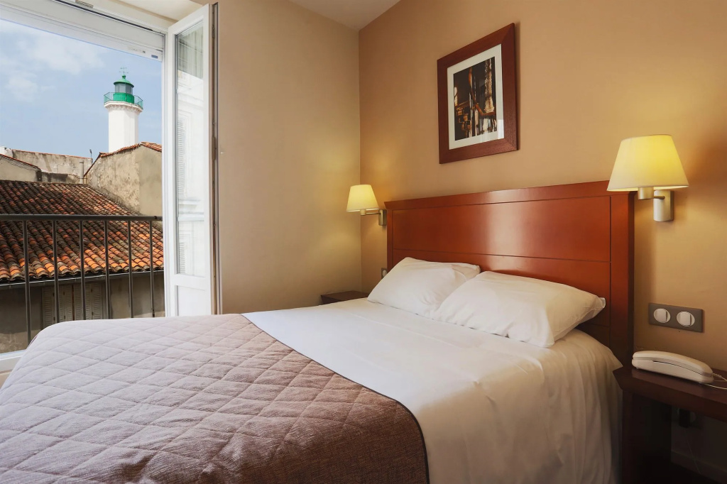 Voir la photo 2 — Hôtel Le Bord'O Vieux Port