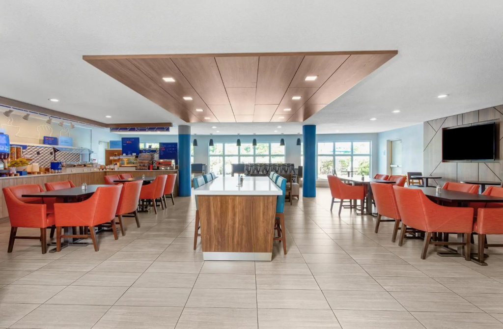 Holiday Inn Express & Suites Florida City by IHG - фото 30