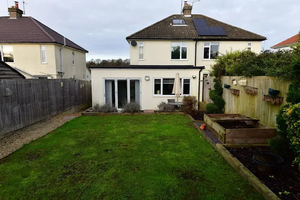 2Bd Garden Home - A Short Walk To Stonehenge