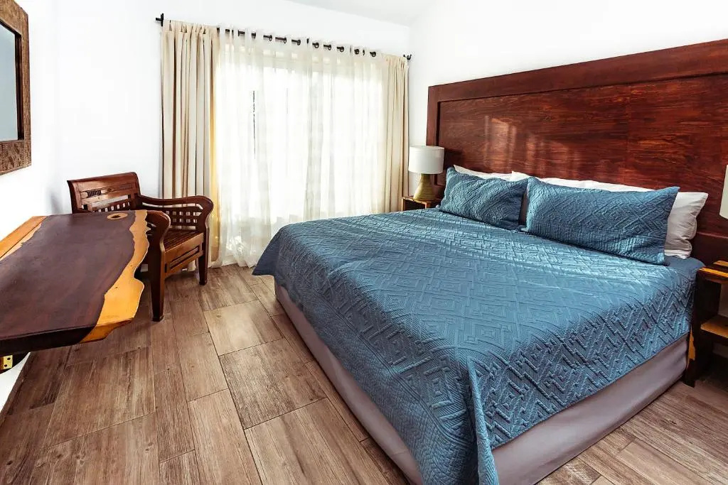 1 Bedroom Deluxe Apartment