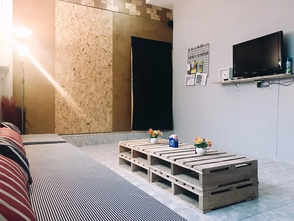 Кровать в общем номере в Oppa House Hostel - Adults Only