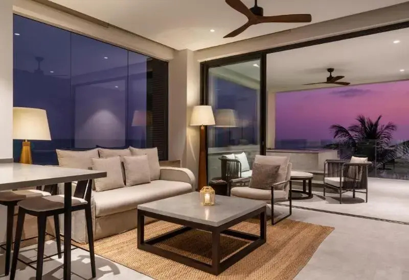 Crystal Sands Sky Villas