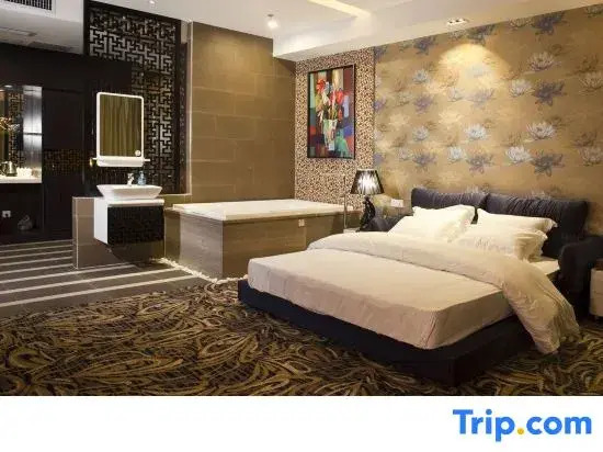 Номер Deluxe в Yiyue Express Hotel