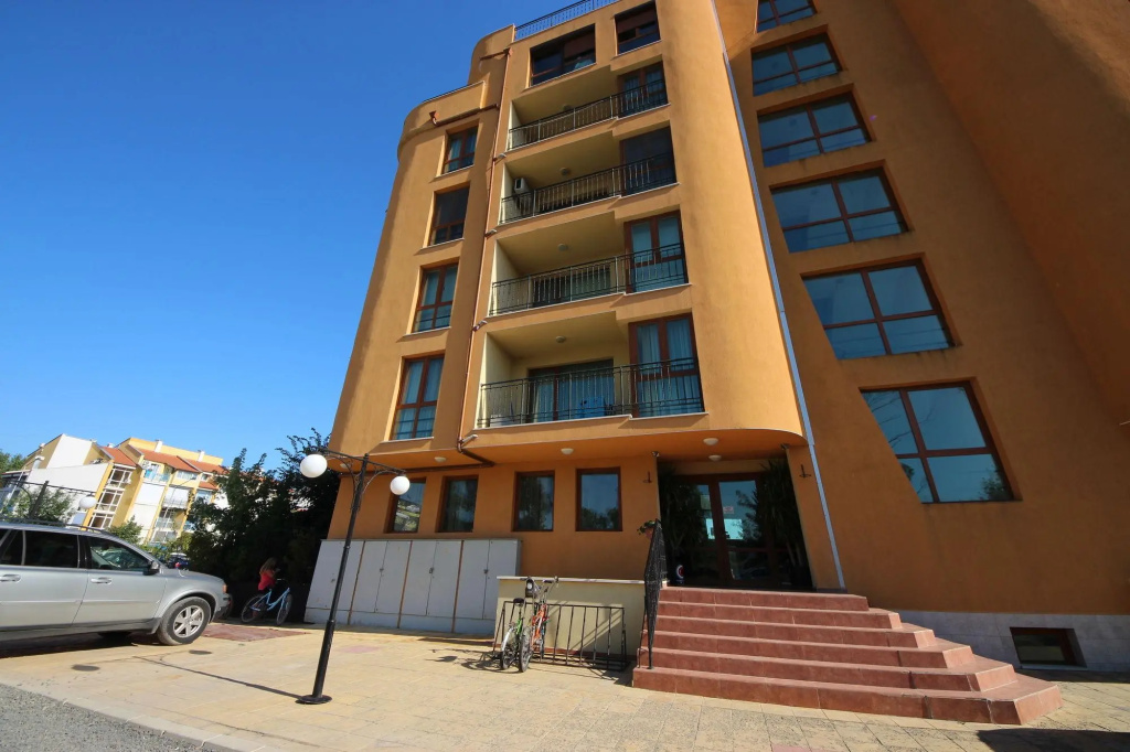 Menada Amadeusz 1 Apartments