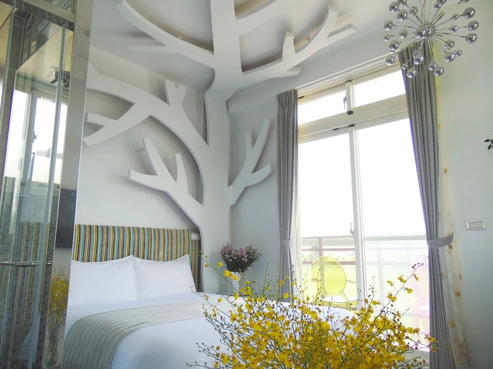 Standard Double room with balcony (full double bed)