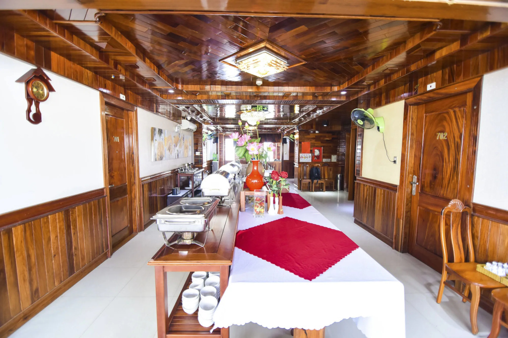 San San Hotel - Général